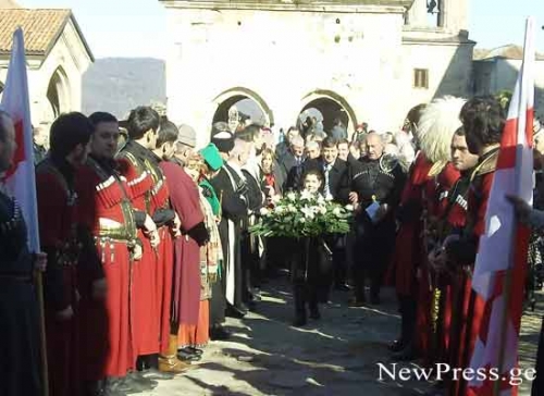ნაკლებად ვითვალისწინებთ ისტორიის გაკვეთილებს – დავითობა გელათში