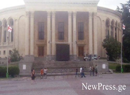 სამხედრო ტექნიკა გამოფენაზე ჩაივლის – როგორ ემზადებიან 26 მაისისთვის ქუთაისში