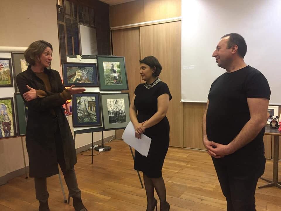 ქუთაისის ახალგაზრდული ცენტრის მოსწავლეების ილუსტრაციებით საფრანგეთში ზღაპრები გაფორმდება