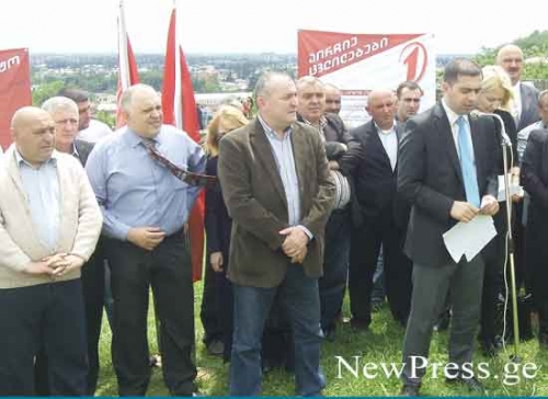 არასაპარლამენტო ოპოზიცია – 22 წელია საქართველო დადის მანკიერ წრეზე
