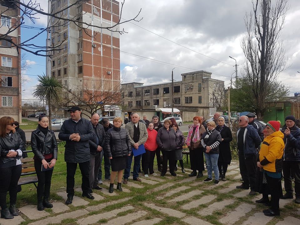 საარჩევნო კოდექსში ცვლილებების შესატანად ქუთაისში ხელმოწერების შეგროვება გრძელდება
