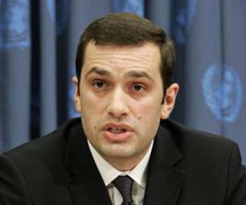 ირაკლი ალასანია: “ვერც არჩეული მერი და ვერც გამგებელი სკამს ვერ გადადგამს, თუ ეს ადგილობრივი „სუს“-ის წარმომადგენელთან არ შეათანხმა”