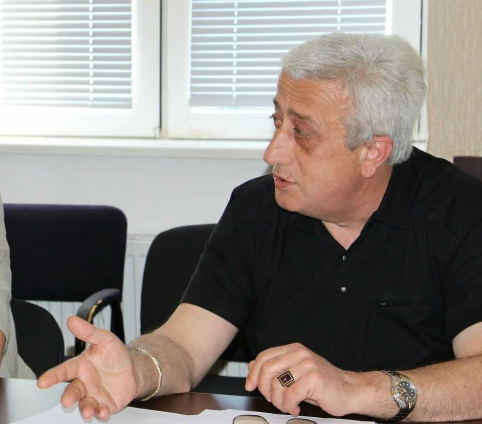 ქუთაისის სამხედრო სამსახურს გადავადების მოთხოვნით “გირჩის” 870-მა მღვდელმსახურმა მიმართა