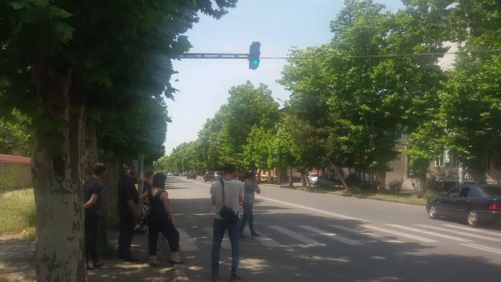 ქუთაისში, ავტომშენებლის ქუჩაზე რეგულირებადი შუქნიშანი მოეწყო  [R]