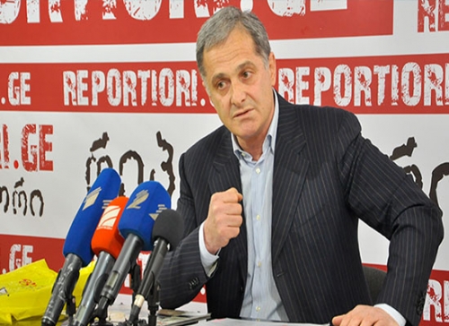 რა ქონებას ფლობს სოსო ჯაჭვლიანი?