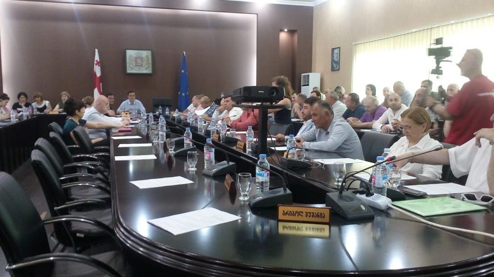 ქუთაისის საკრებულოში “ნაციონალურ მოძრაობის” დეპუტატი თანაპარტიელმა შეცვალა
