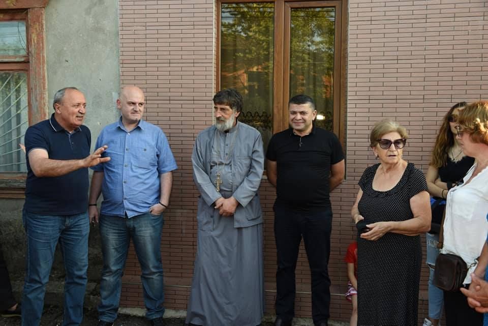ქუთაისის თვითმმართველობა მოსახლეობასთან შეხვედრებს აგრძელებს