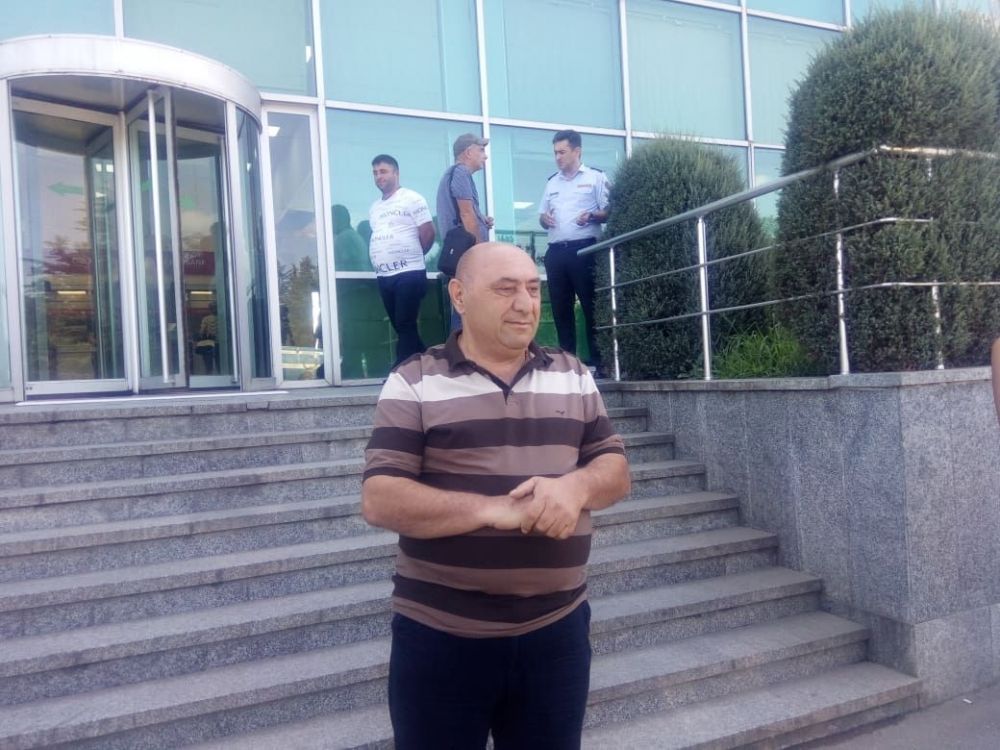 “გიორგი გახარიას ნახევარი საქართველო 20 ივნისის გამო აგინებდა, დანარჩენი ნახევარი ამის გამო აგინებს”