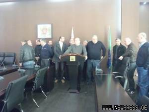 ქუთაისის მერი: “მოგვეცეს ნორმალურად მუშაობის საშუალება”