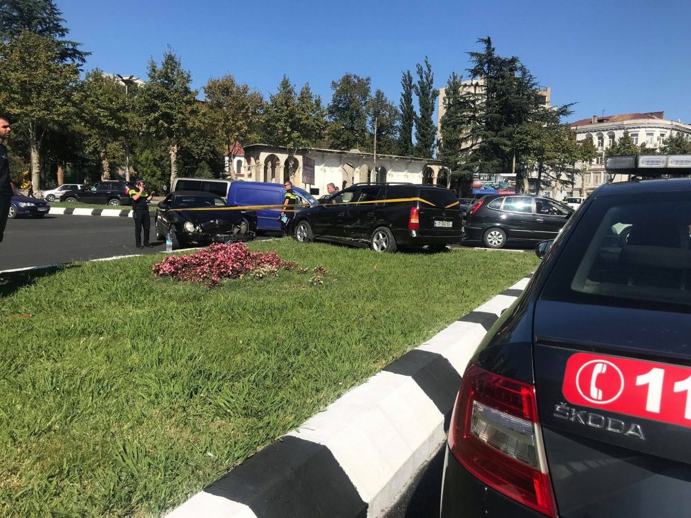 ქუთაისში, რუსთაველის ქუჩაზე ავტოსაგზაო შემთხვევა მოხდა