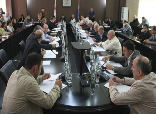 ქუთაისის საკრებულომ ბიუჯეტი ცხრაჯერ შეცვალა