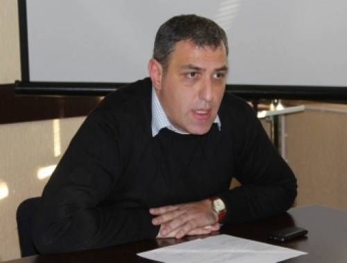 ქუთაისის საკრებულოს თავმჯდომარემ უფლებამოსილება შეიჩერა