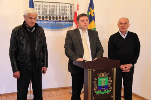 მრავალშვილიანი დედების პროექტი 170 ათასი ლარით გაიზარდა
