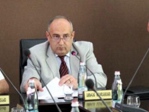 ქალაქ-მუზეუ­მის მაჟორი­ტა­რი – “და­ვი­ღა­ლე, შორს პო­ლი­ტი­კი­დან”
