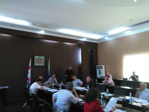ქუთაისის საკრებულოს უმრავლესობამ საპრივატიზაციო ობიექტების დამტკიცების საკითხს მხარი არ დაუჭირა