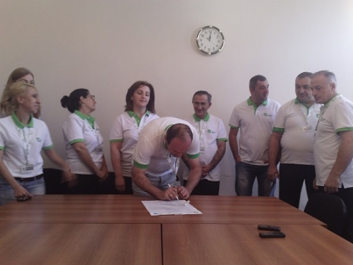 ქუთაისის საოლქო და საუბნო საარჩევნო კომისიები ეთიკის კოდექსის ხელმომწერნი გახდნენ