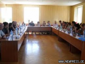 წყალტუბოს საკრებულოს წევრს „ოცნებას“ სიძის გამოყენებით აიძულებენ?!