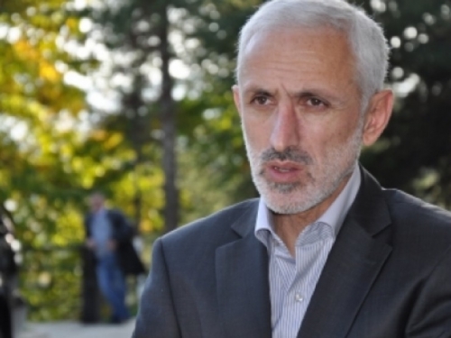 რა მიზნით გადაწყვიტა მურმან დუმბაძემ იარაღის შეძენა?