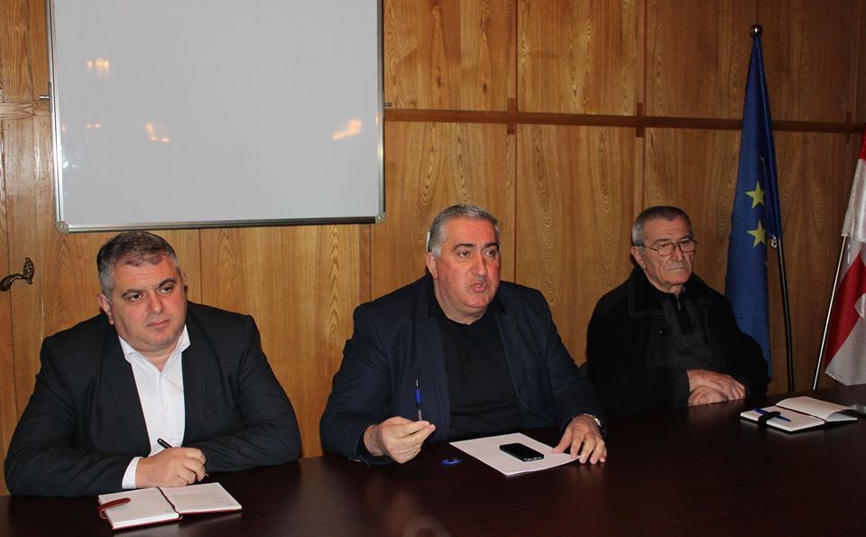 თერჯოლის მერმა და მისმა მოადგილემ  თანამდებობები დატოვეს