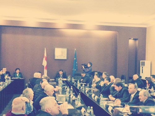 იმერეთის გუბერნატორი მუნიციპალიტეტების თვითმმართველობის ხელმძღვანელებს შეხვდა