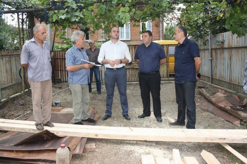 ქუთაისის მერია ღატაკი სტატუსის მქონე ოჯახებს საპილოტედ დაეხმარება