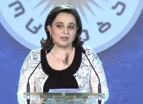 მანანა კობახიძე: იქნებ ჭიაბერაშვილმა დედა შეაგინა…