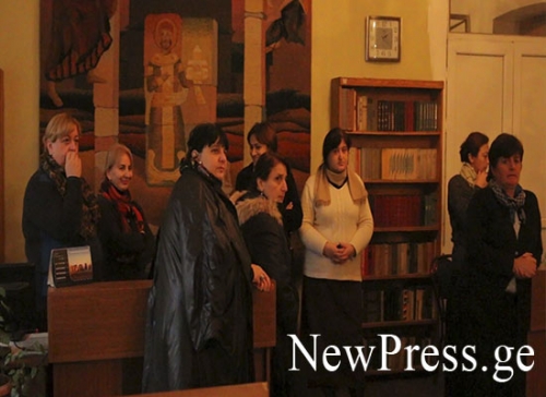 ქუთაისში სამეცნიერო ბიბლიოთეკის თანამშრომლები გაიფიცნენ