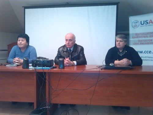 ქუთაისში იპოთეკით დაზარალებულები დახმარებას ითხოვენ