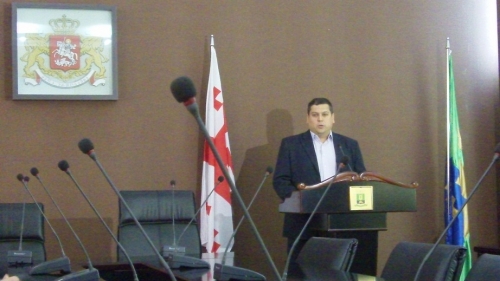 “ქუთაისის მერი სტრესს ევროპაში იხსნის”