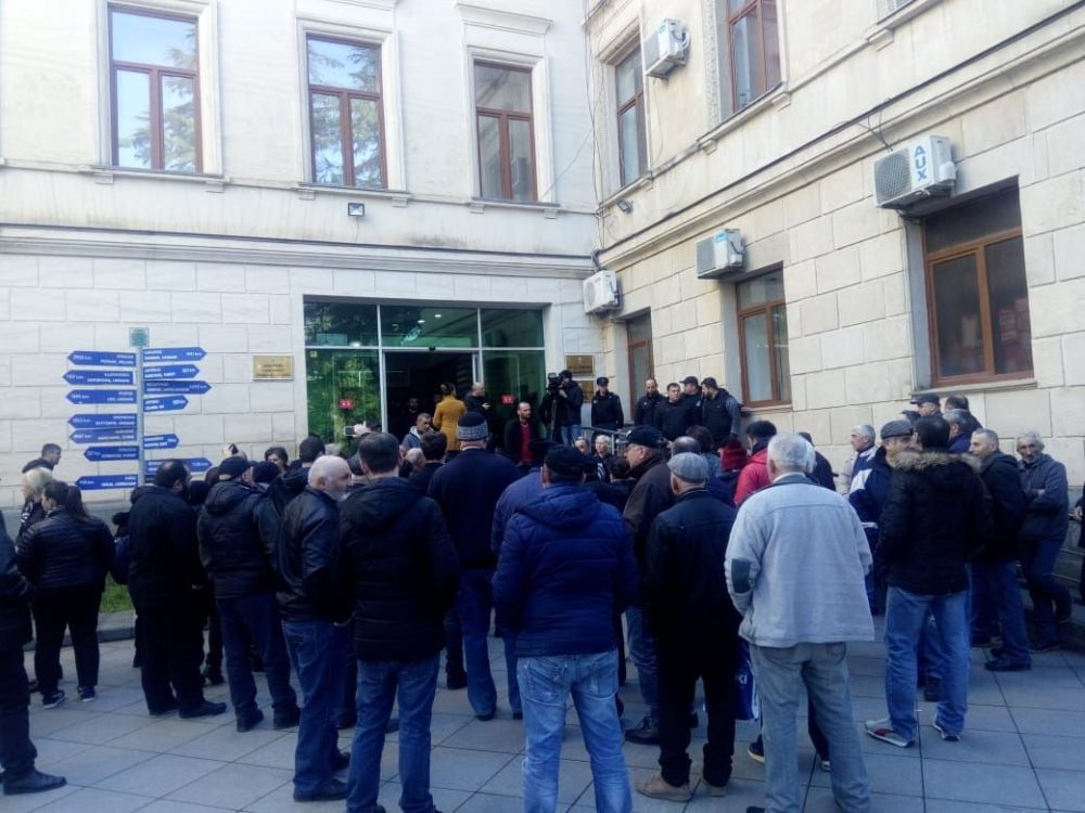 “არ დავუშვებთ, დასავლეთ საქართველოს ნაგავი ჩვენთან მოიტანონ” -აქცია ქუთაისში [VIDEO]
