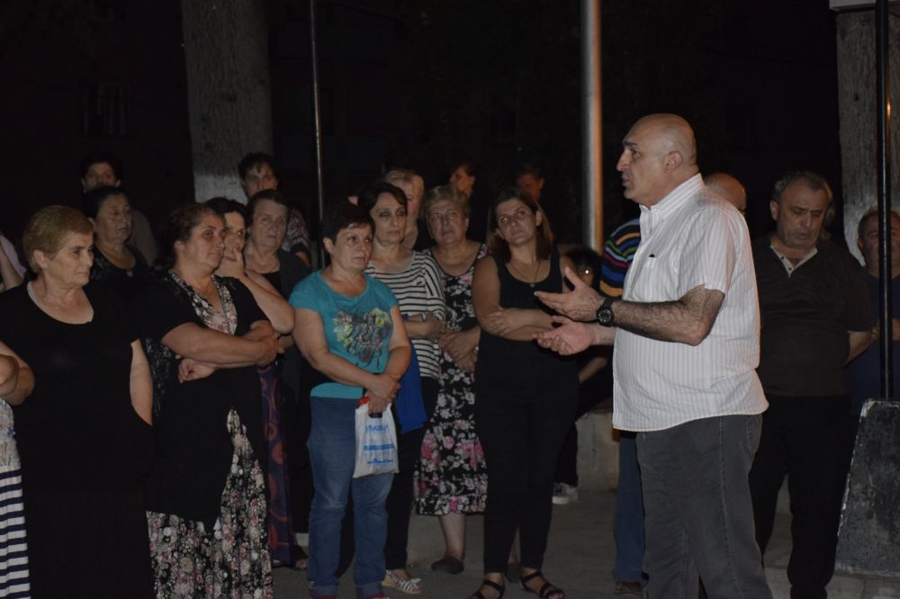 ნიკოლოზ თოფურიძე დაბა ხარაგაულის ამომრჩეველს შეხვდა [R]