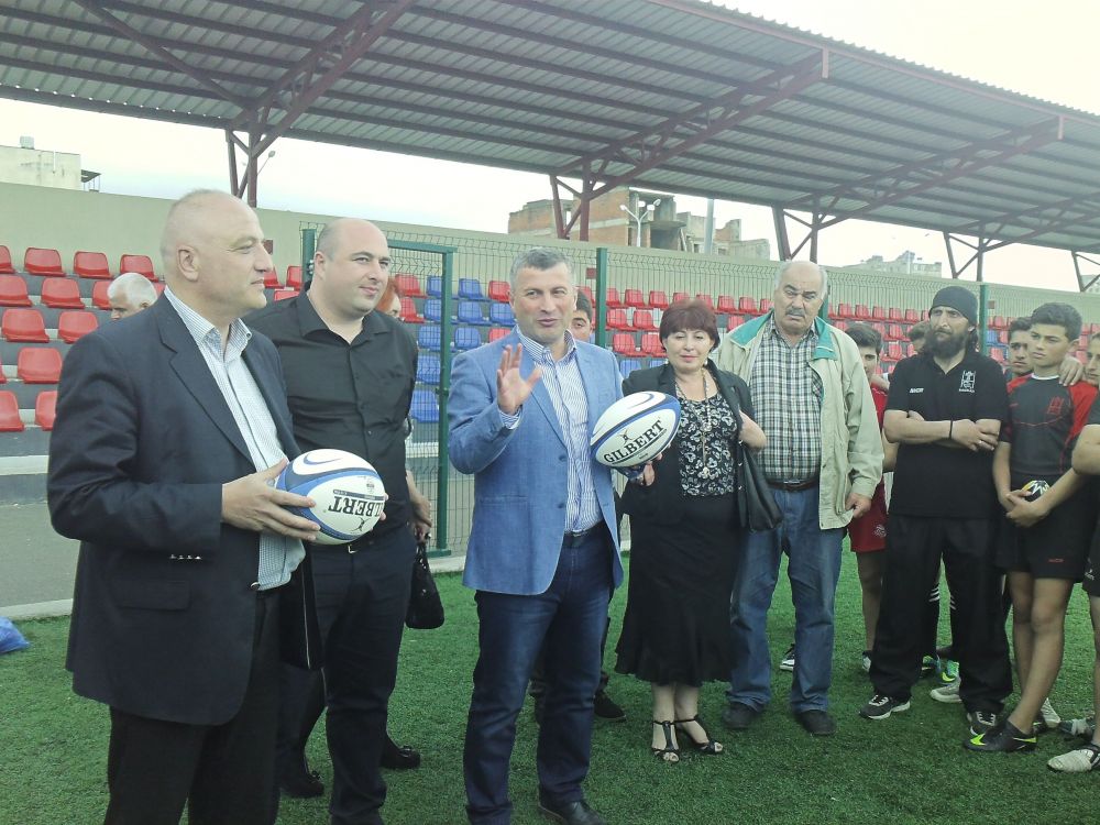 სპორტის მინისტრმა ქუთაისელ რაგბისტებს უმაღლეს ლიგაში მოხვედრა მიულოცა