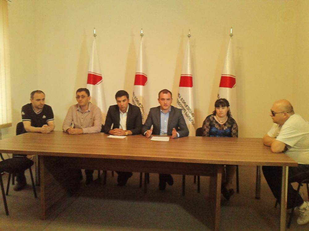 ქუთაისში შშმ პირთა  დღის ცენტრს  უსახსრობის გამო  დახურვა ემუქრება