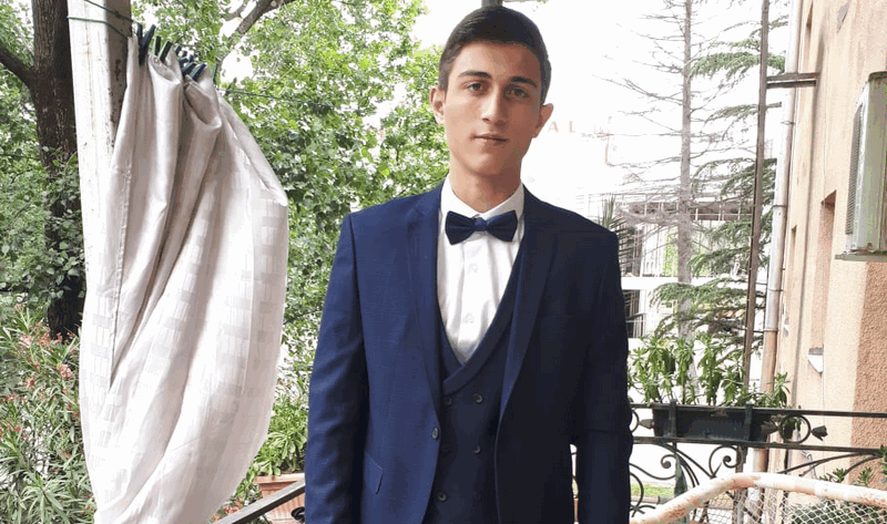 ქუთაისელმა მოსწავლემ ინგლისურ ენაში უმაღლესი ქულა აიღო
