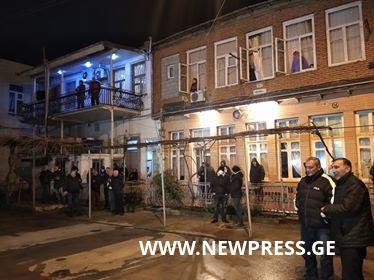 “მადლობა ექიმებს”- სოლიდარობის აქციას ქუთაისიც შეუერთდა  [VIDEO]