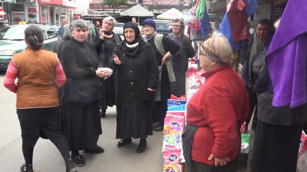 ქუთაისში მცირე აგრარული ბაზრის მოვაჭრეები მუშაობის უფლებას ითხოვენ