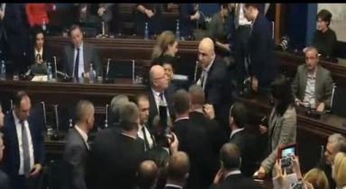 გიორგი კვირიკაშვილმა ნიკა მელიას უცენზურო სიტყვებით მიმართა