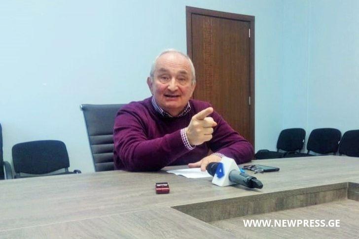 “გამოიძიონ და თუ მართლა მაქვს 150 000 დოლარის კრედიტი, მზად ვარ, საკრებულო დავტოვო”-ალეკო ახალაძე