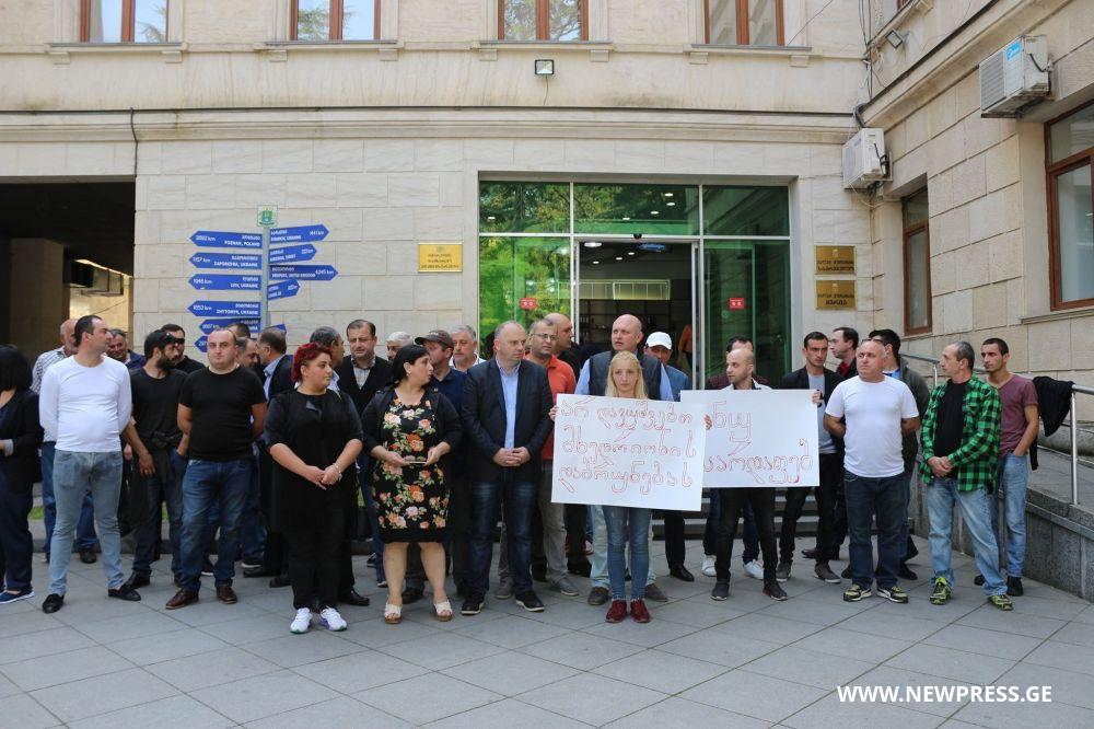 “ნუ ასარდაფებ!”, “არ დავუშვებთ მხედრიონის დაბრუნებას!” -აქცია ქუთაისში  [VIDEO]