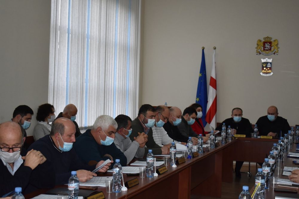 დატოვეს თუ არა ბაღდათის საკრებულოს დეპუტატებმა “ქართული ოცნება” ?