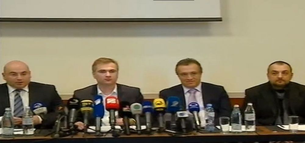 “ჩემი წილის ნახევარს  დავით დვალს და ჯარჯი აქიმიძეს ვუთმობ”