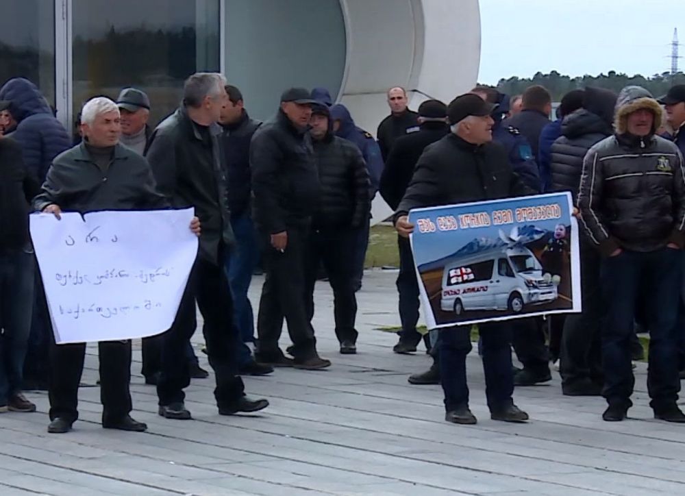 “თუ არ დაკმაყოფილდება ჩვენი მოთხოვნები, უვადო შიმშილობას დავიწყებთ”
