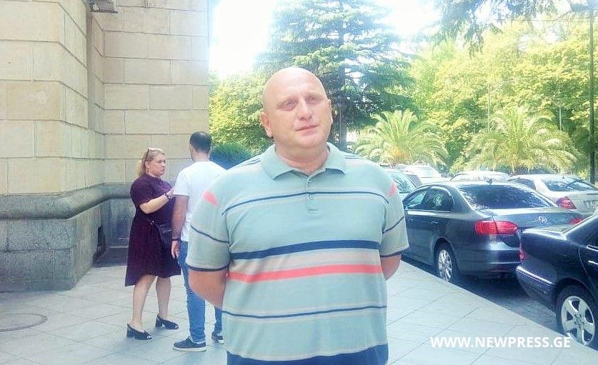 “უმრავლესობა პოლიტიკური ტრიბუნის ოკუპაციას ახდენს” –  ბესო ბრეგაძე