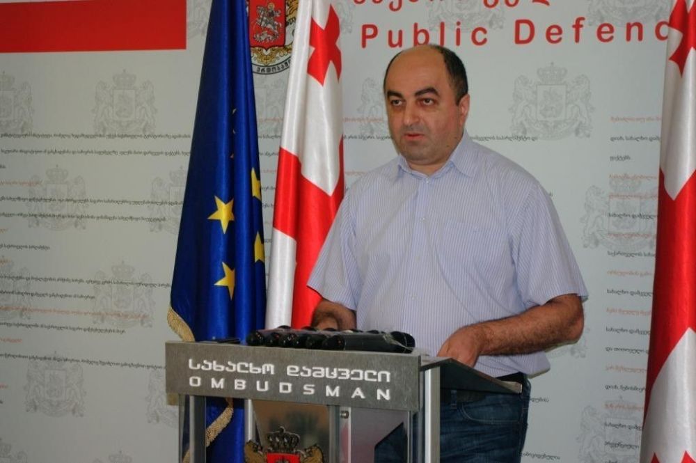 “პატიმრებს არ ეძლევათ საჭირო ნივთებისა და პროდუქტების შეძენის შესაძლებლობა”