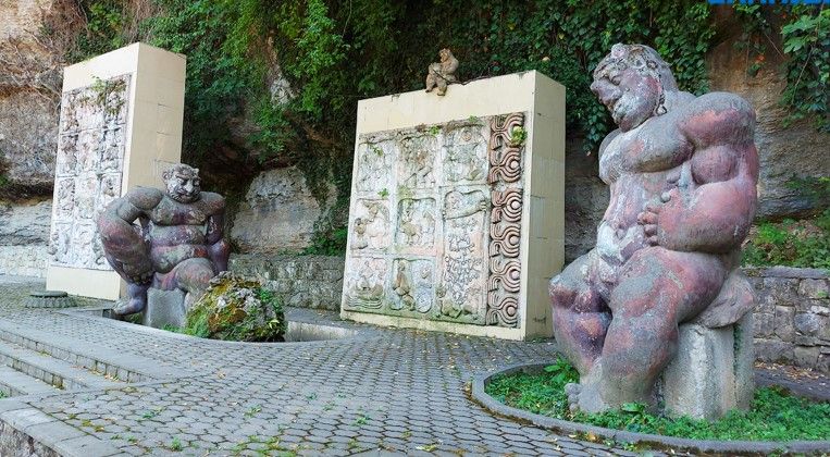 დაცვა დევების ძეგლს – დასაქმების კორუფციული გეგმა ხარაგაულში