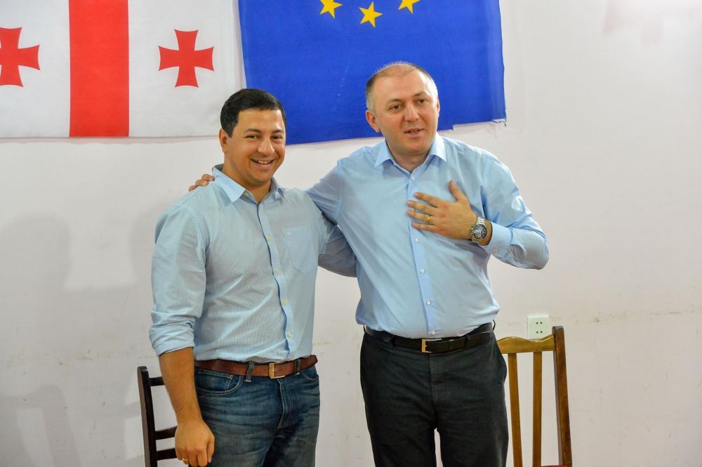 გრიგოლ ლილუაშვილმა და არჩილ თალაკვაძემ ვანში მცხოვრებ ახალგაზრდებს „ქართული ოცნების“ გეგმები გააცნეს(R)