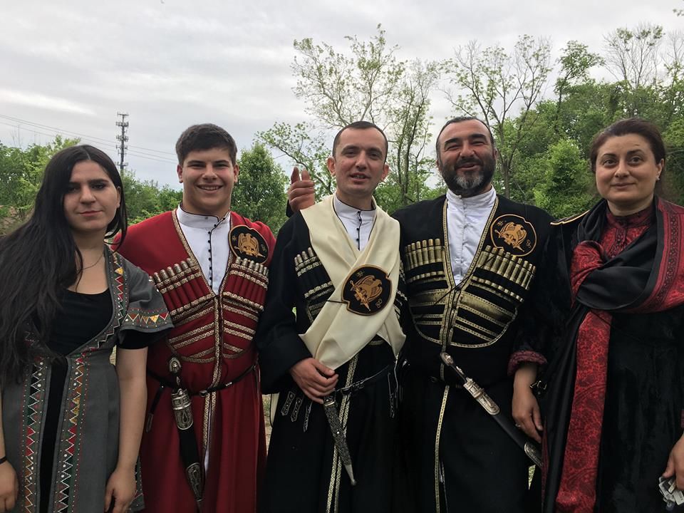 “საქართველოს დამოუკიდებლობის დღეს გილოცავთ, ქართველებო!”