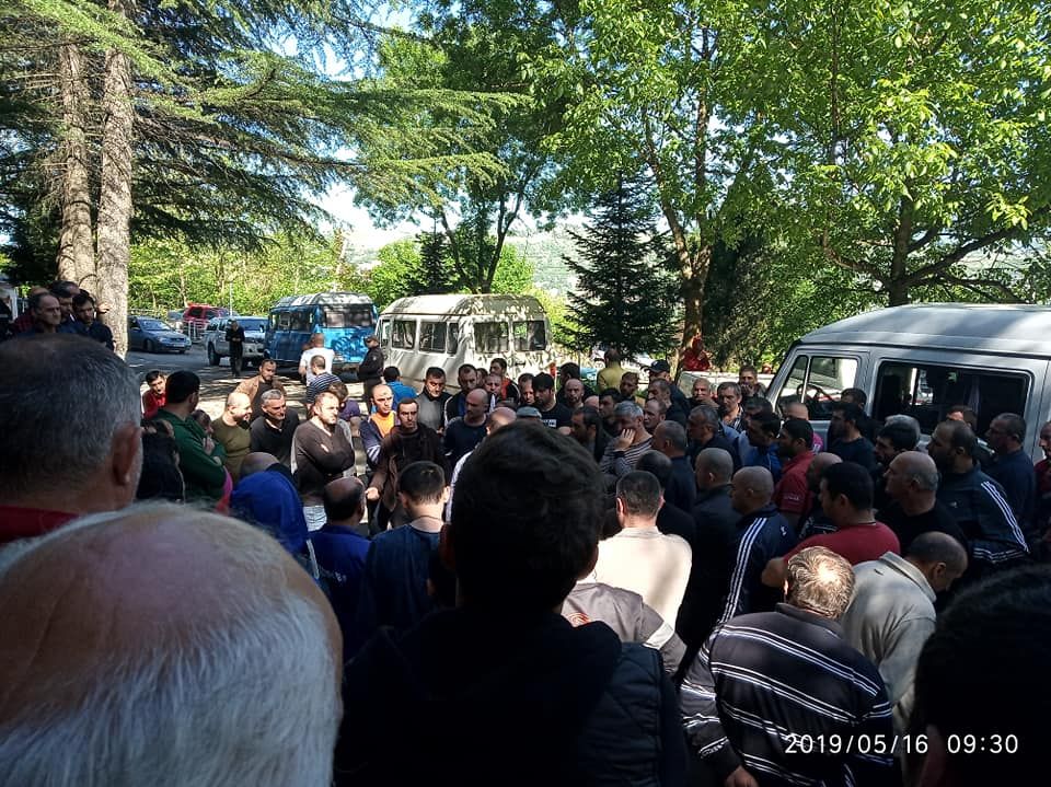 ჭიათურაში გაფიცულ მაღაროელებს მოქალაქეები შეუერთდნენ