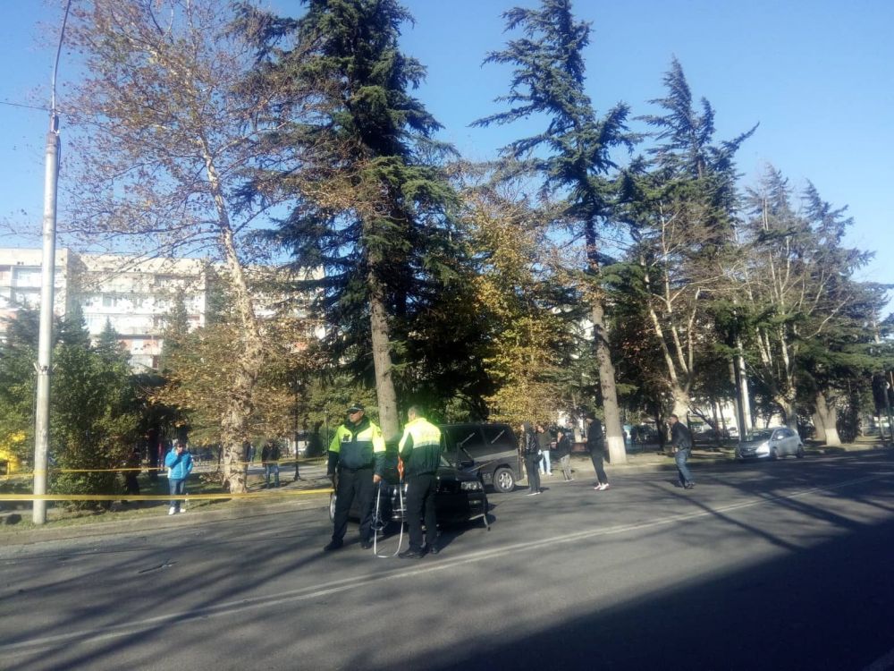 ქუთაისში ავტოსაგზაო შემთხვევის შედეგად  ერთი ადამიანი დაიღუპა, ოთხი კი დაშავდა