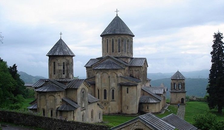 “გელათის განახლებული მართვის გეგმა იუნესკოში წარვადგინეთ”
